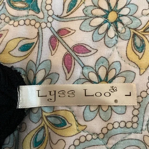 Lyss Loo black pencil lace skirt - Picture 2 of 3